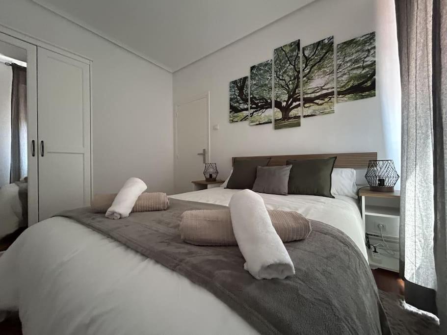 Deusto Apartment Bilbao Exterior photo
